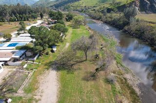 25433 Trimmer Springs # 4, Sanger, CA 93657