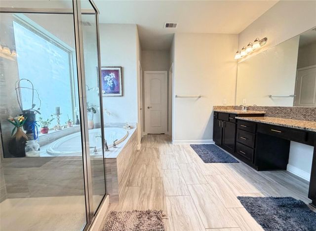 244 Upland Drive, Waller, TX 77484
