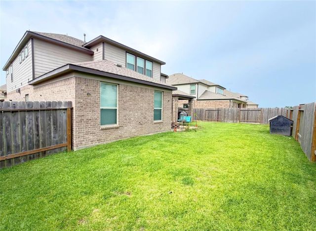 244 Upland Drive, Waller, TX 77484