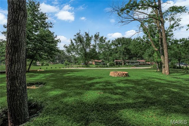 3150 Arrow Rock Drive, St Charles, MO 63303