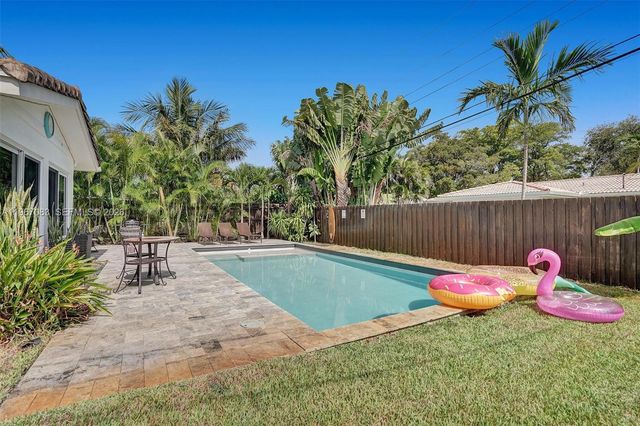 5230 NE 20th Ave, Fort Lauderdale, FL 33308