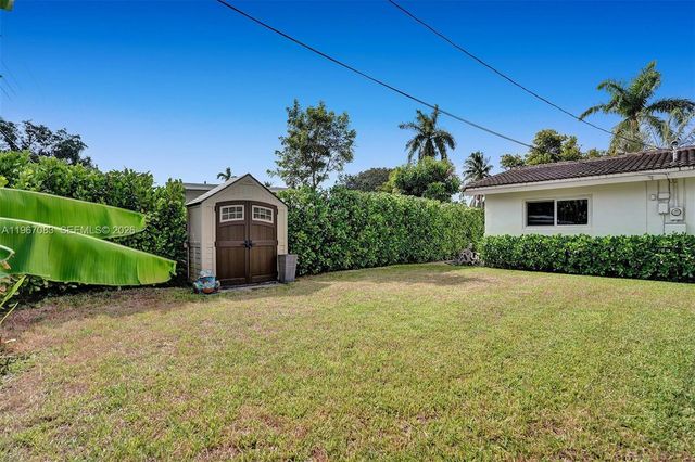 5230 NE 20th Ave, Fort Lauderdale, FL 33308