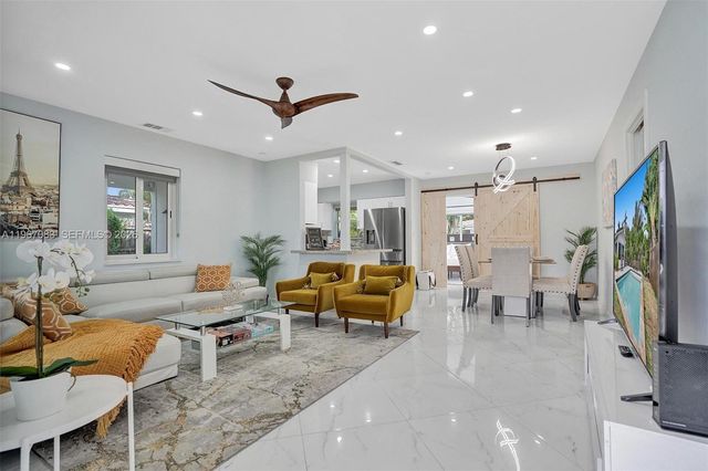 5230 NE 20th Ave, Fort Lauderdale, FL 33308