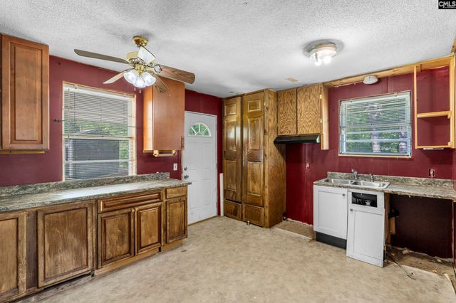 416 Bud Rish Road, Swansea, SC 29160