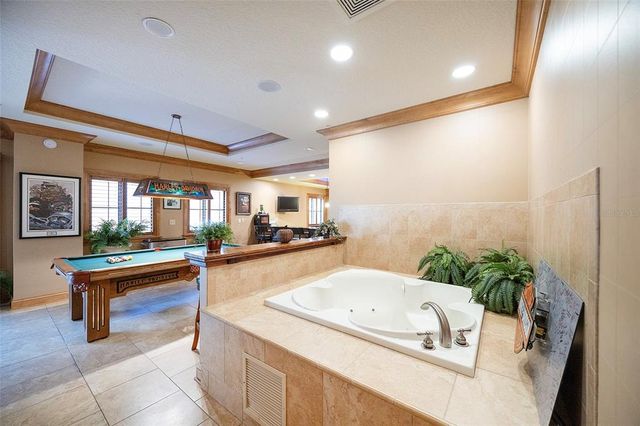 1653 N US HIGHWAY 1 201, Ormond Beach, FL 32174