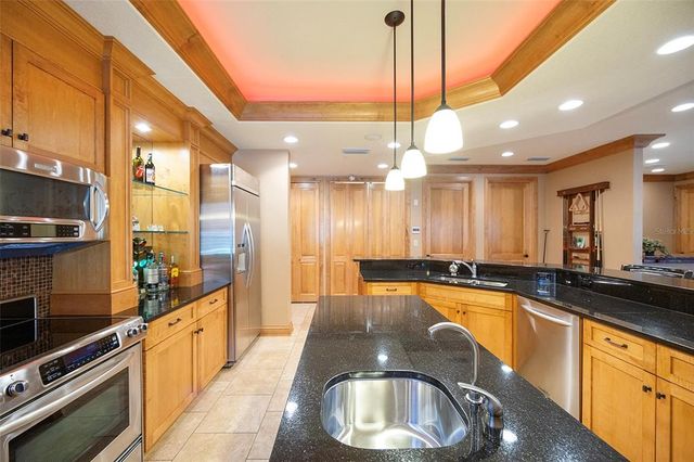 1653 N US HIGHWAY 1 201, Ormond Beach, FL 32174