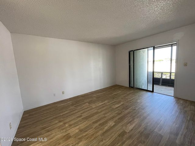 81 Emerald Court, Satellite Beach, FL 32937