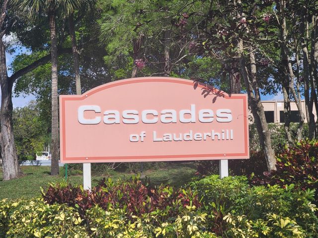 7900 NW 50th Street 304, Lauderhill, FL 33351