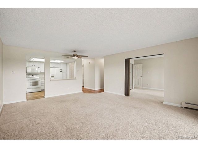 13901 E Marina Dr 211, Aurora, CO 80014