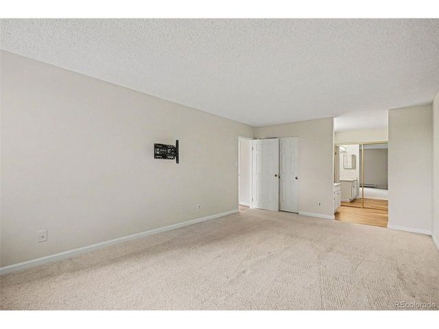 13901 E Marina Dr 211, Aurora, CO 80014