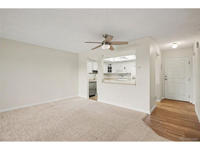 13901 E Marina Dr 211, Aurora, CO 80014
