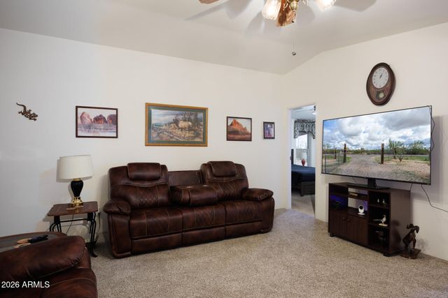 7312 N REED Road, Florence, AZ 85132