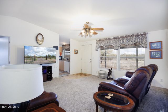 7312 N REED Road, Florence, AZ 85132