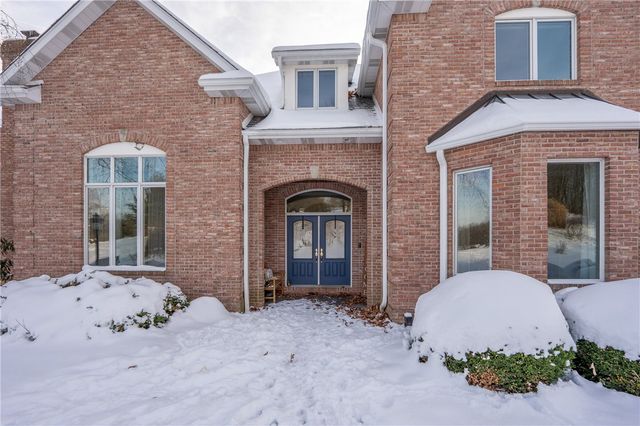 6004 Mason Dr, Unity Twp, PA 15601