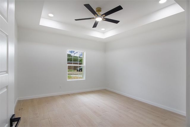 2729 Nemec St, Corpus Christi, TX 78415