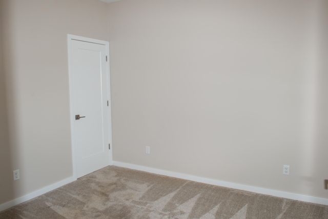 2655 Flagstone Drive, Valparaiso, IN 46385