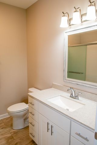 2655 Flagstone Drive, Valparaiso, IN 46385