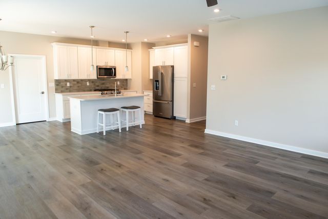 2655 Flagstone Drive, Valparaiso, IN 46385