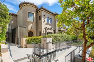 943 16th Street 4, Santa Monica, CA 90403