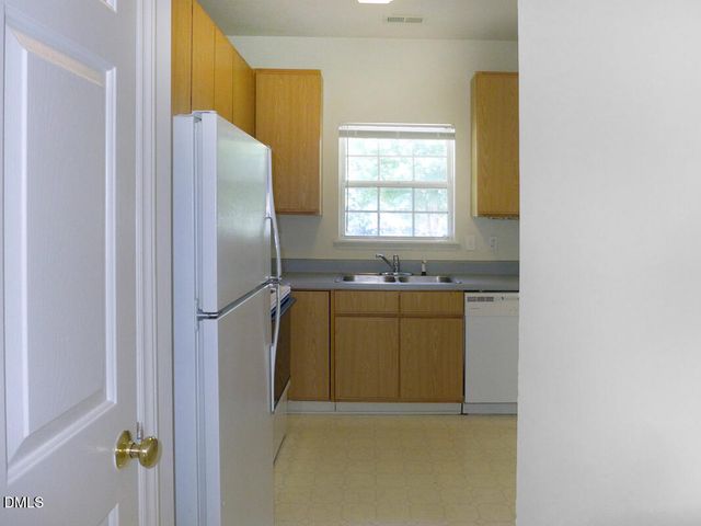 101 Rock Haven Road C301, Carrboro, NC 27510