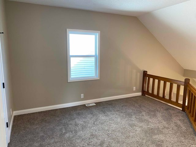 5902 Lisa Lane, Newburgh, IN 47630