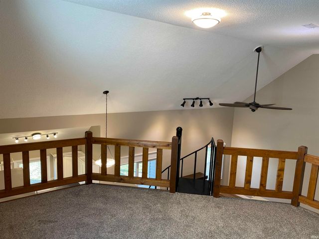 5902 Lisa Lane, Newburgh, IN 47630