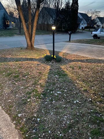 5902 Lisa Lane, Newburgh, IN 47630