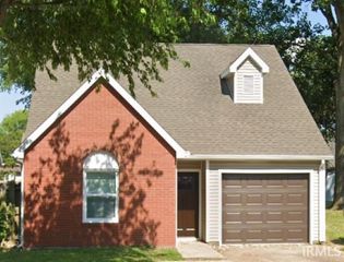 5902 Lisa Lane, Newburgh, IN 47630