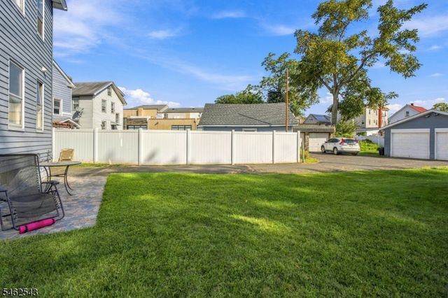 432 Pennington St, Elizabeth City, NJ 07202