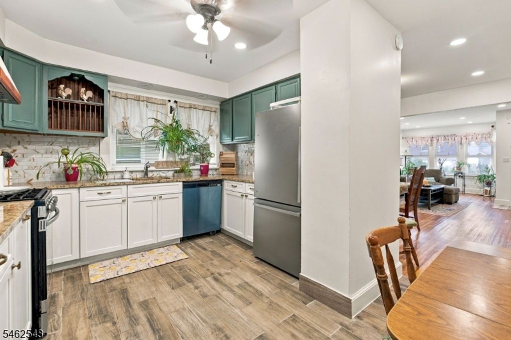 432 Pennington St, Elizabeth City, NJ 07202 — photo 2
