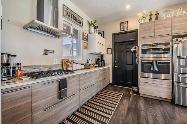 18200 CYPRESS COVE LANE, Lutz, FL 33549