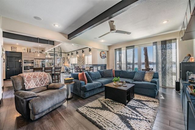 18200 CYPRESS COVE LANE, Lutz, FL 33549