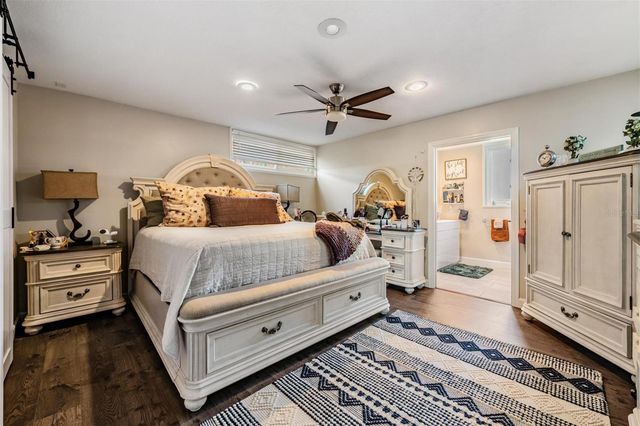 18200 CYPRESS COVE LANE, Lutz, FL 33549