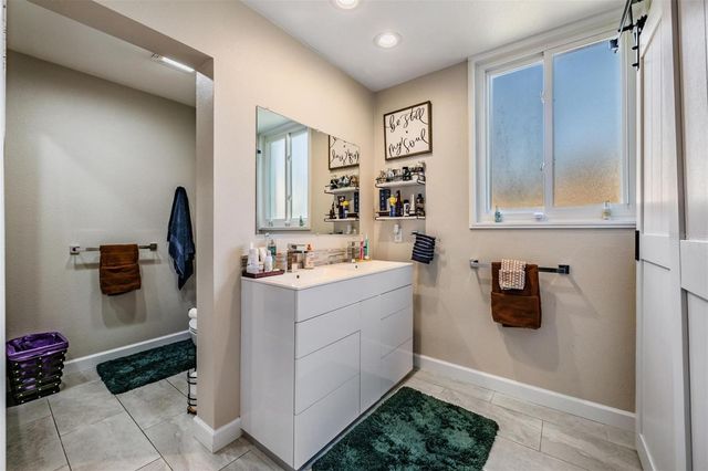 18200 CYPRESS COVE LANE, Lutz, FL 33549