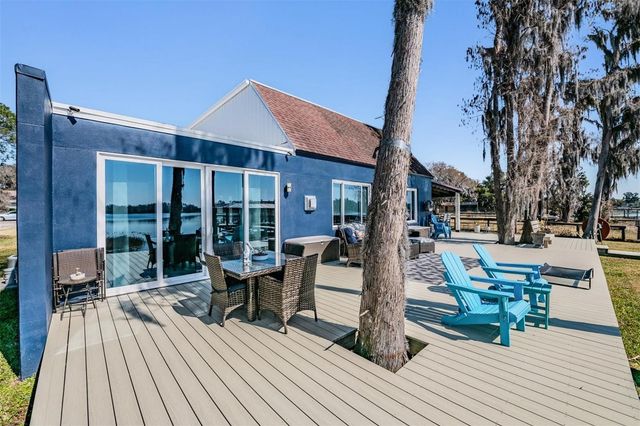 18200 CYPRESS COVE LANE, Lutz, FL 33549