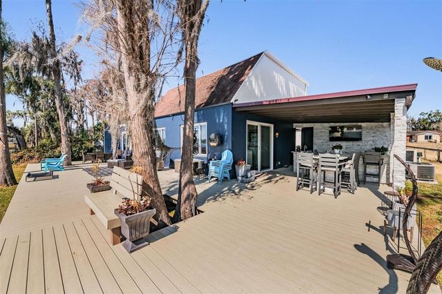 18200 CYPRESS COVE LANE, Lutz, FL 33549