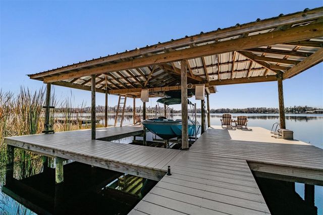 18200 CYPRESS COVE LANE, Lutz, FL 33549