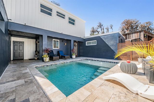 18200 CYPRESS COVE LANE, Lutz, FL 33549