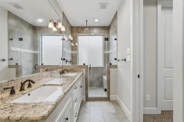 2441 Charleston Street A, Houston, TX 77021