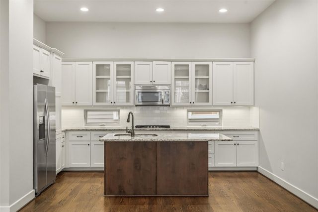 2441 Charleston Street A, Houston, TX 77021