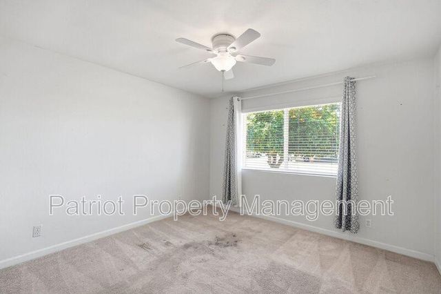 2150 W Eugie Avenue, Phoenix, AZ 85029