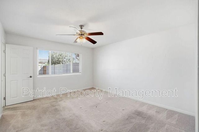 2150 W Eugie Avenue, Phoenix, AZ 85029