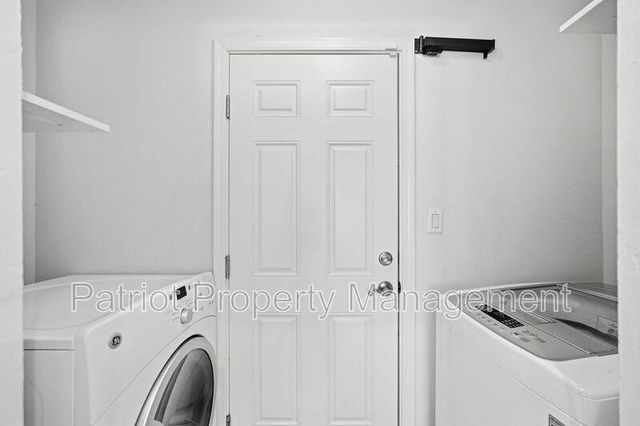 2150 W Eugie Avenue, Phoenix, AZ 85029