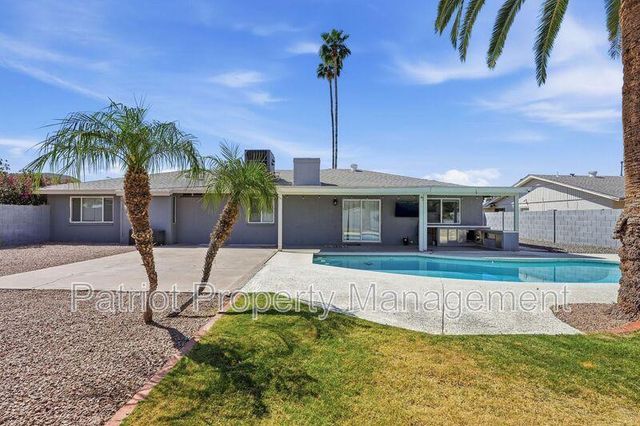 2150 W Eugie Avenue, Phoenix, AZ 85029