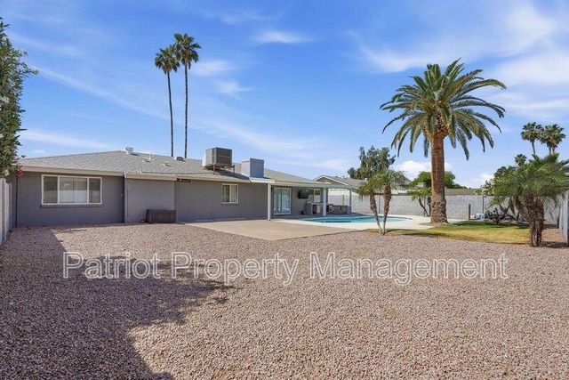 2150 W Eugie Avenue, Phoenix, AZ 85029