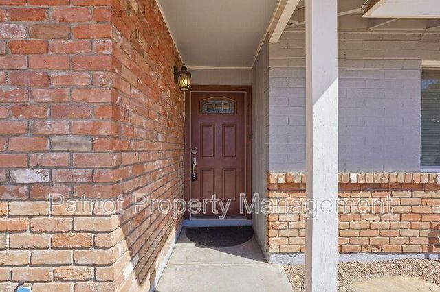 2150 W Eugie Avenue, Phoenix, AZ 85029