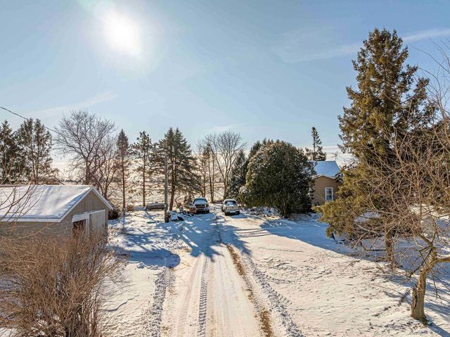 2879 Muller Road, Sun Prairie, WI 53590
