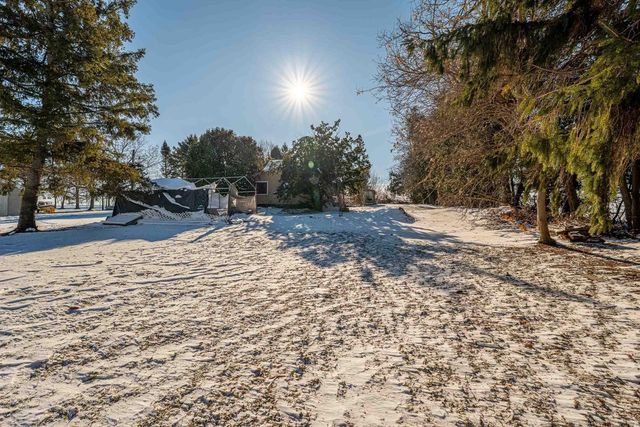 2879 Muller Road, Sun Prairie, WI 53590