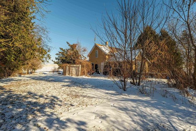 2879 Muller Road, Sun Prairie, WI 53590