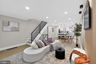 7164 N 19TH, Philadelphia, PA 19126